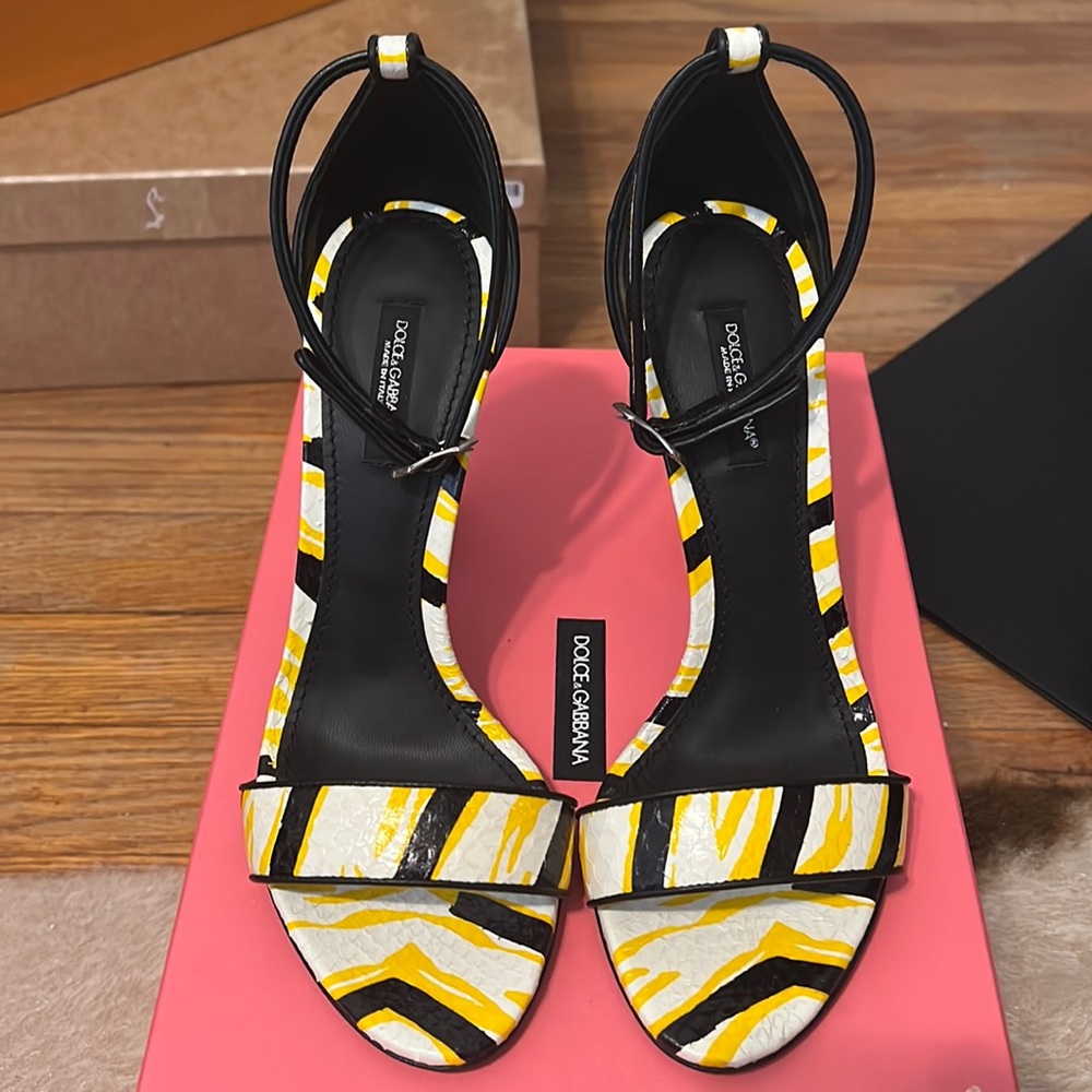 Dolce and Gabbana heel